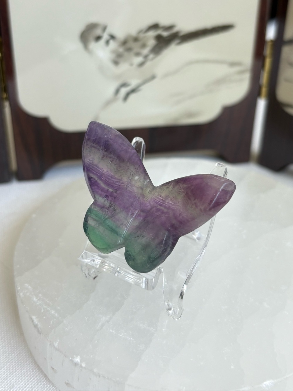 Fluorite crystal butterfly carving